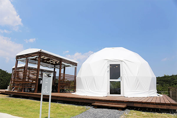 Standard 2-bed Dome