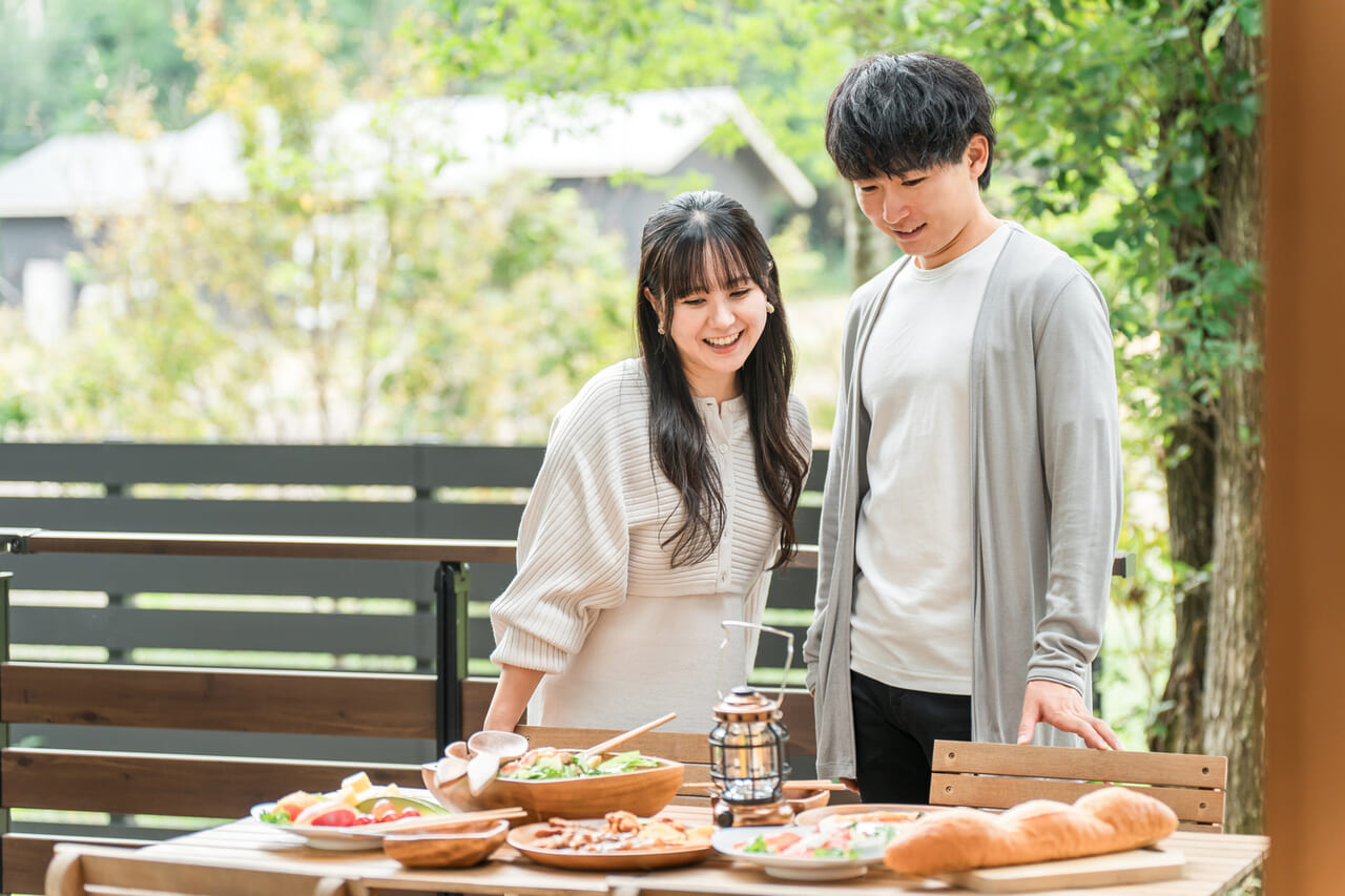 グランピングの費用相場ガイド！格安で利用する方法やおすすめ施設を