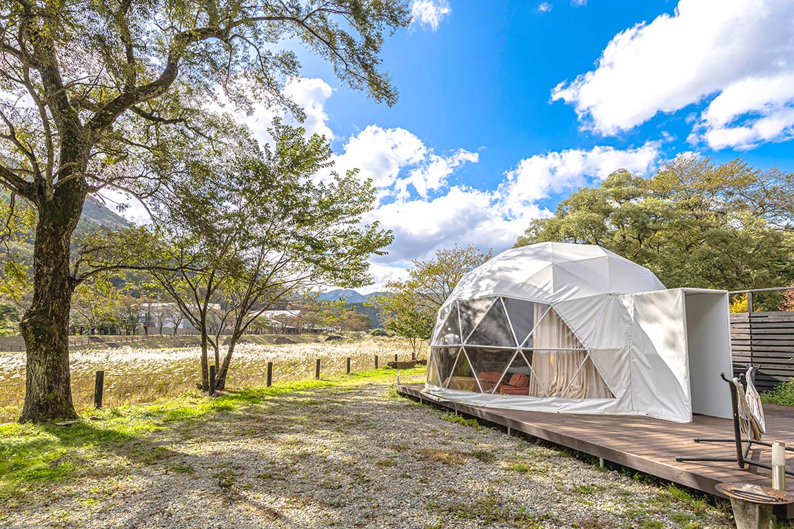 <Limited to 2 groups> Hot spring glamping with free flowing hot springs Akazawa Onsen [Tochigi]