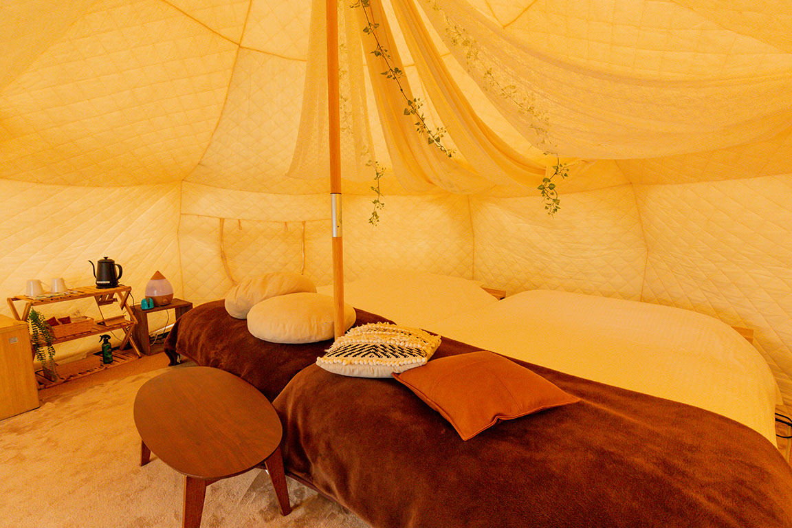 [XNUMX] Bell tent double bed x XNUMX