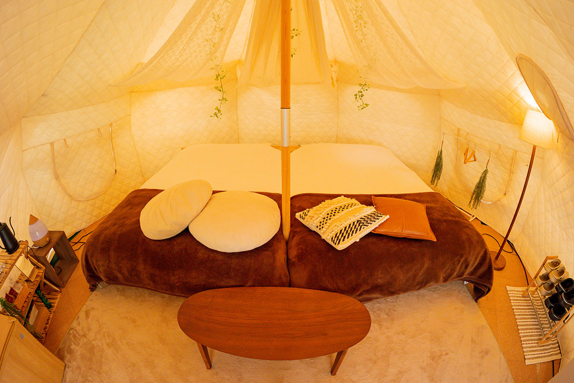 [XNUMX] Bell tent double bed x XNUMX