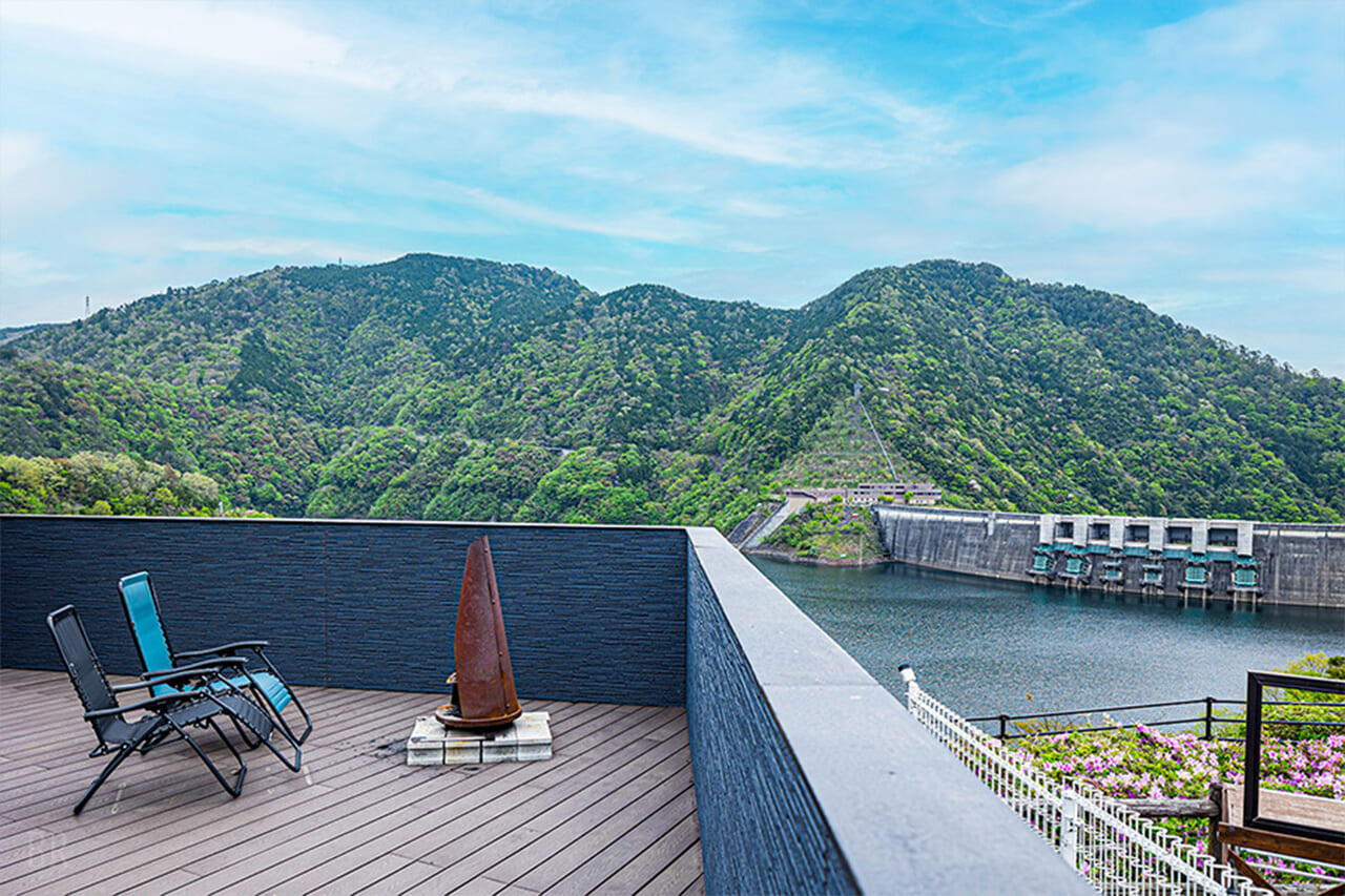 ダムビュードーム