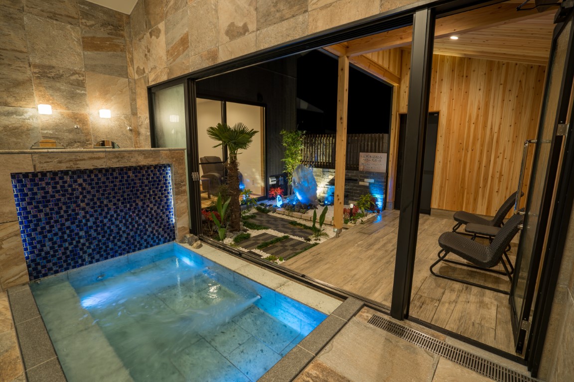 [Large bath] Artificial hot spring “Crystal Amaterasu Onsen”