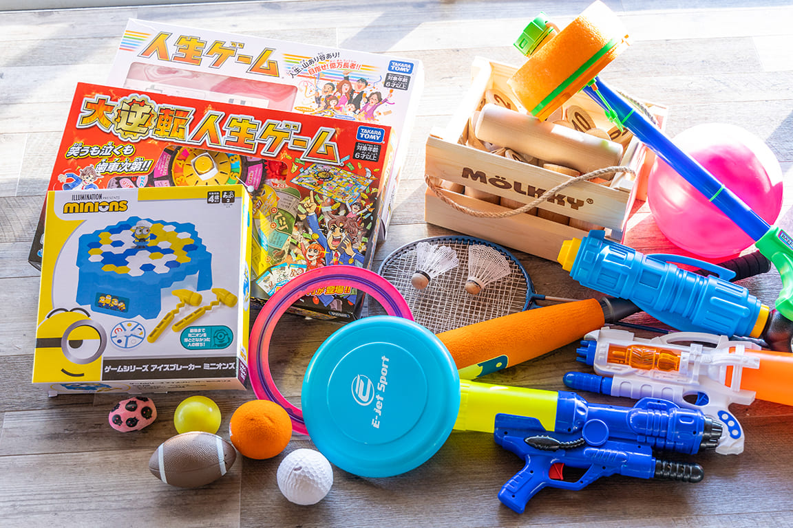 Games and outdoor play goods