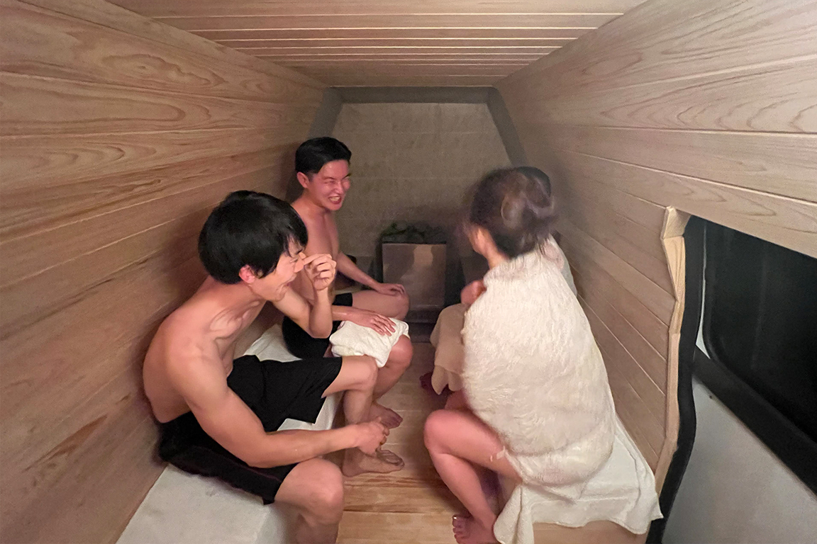 Sauna (limited to guests staying in the 3 Tres building)