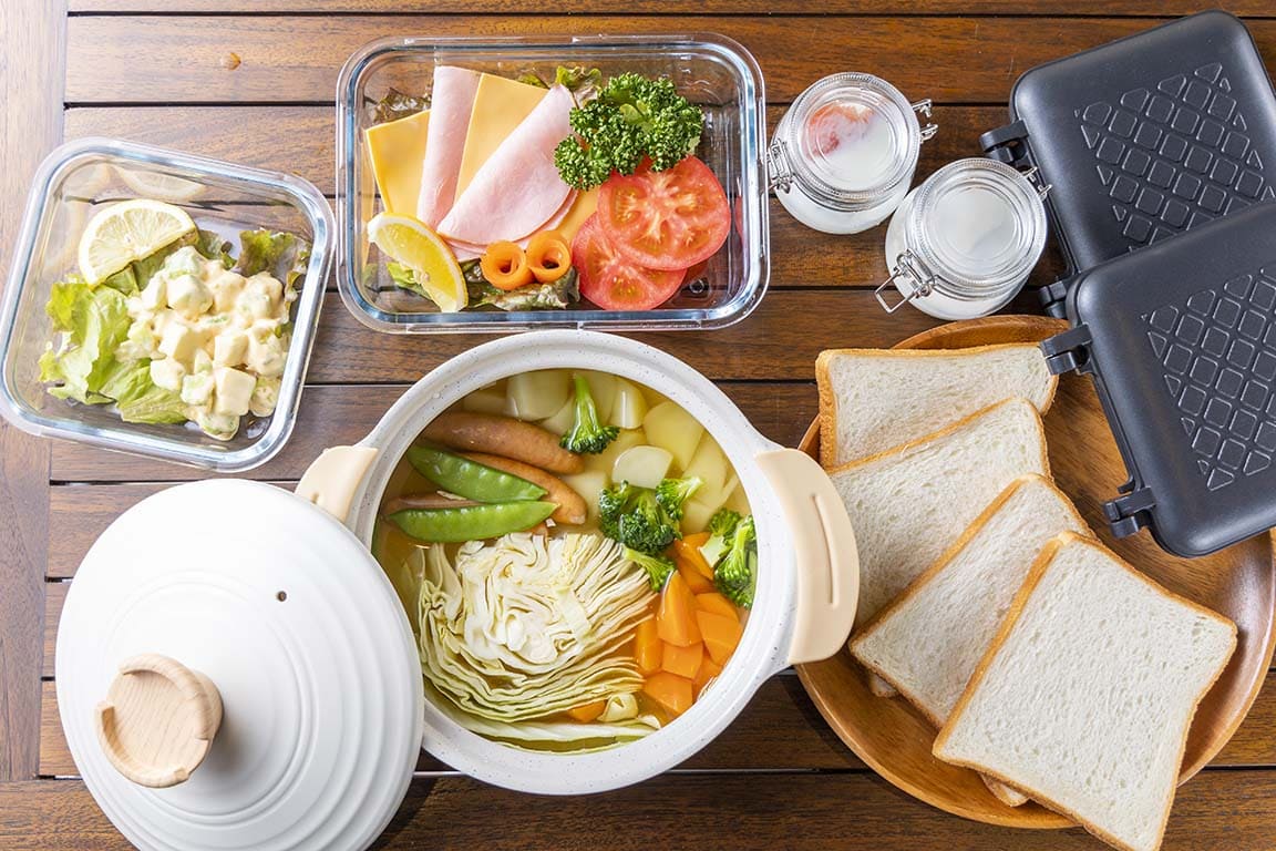 朝食