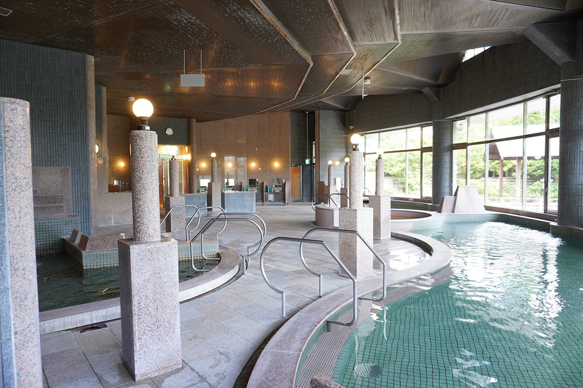 岡山県宿泊部門第1位 天然温泉100％の美肌の湯