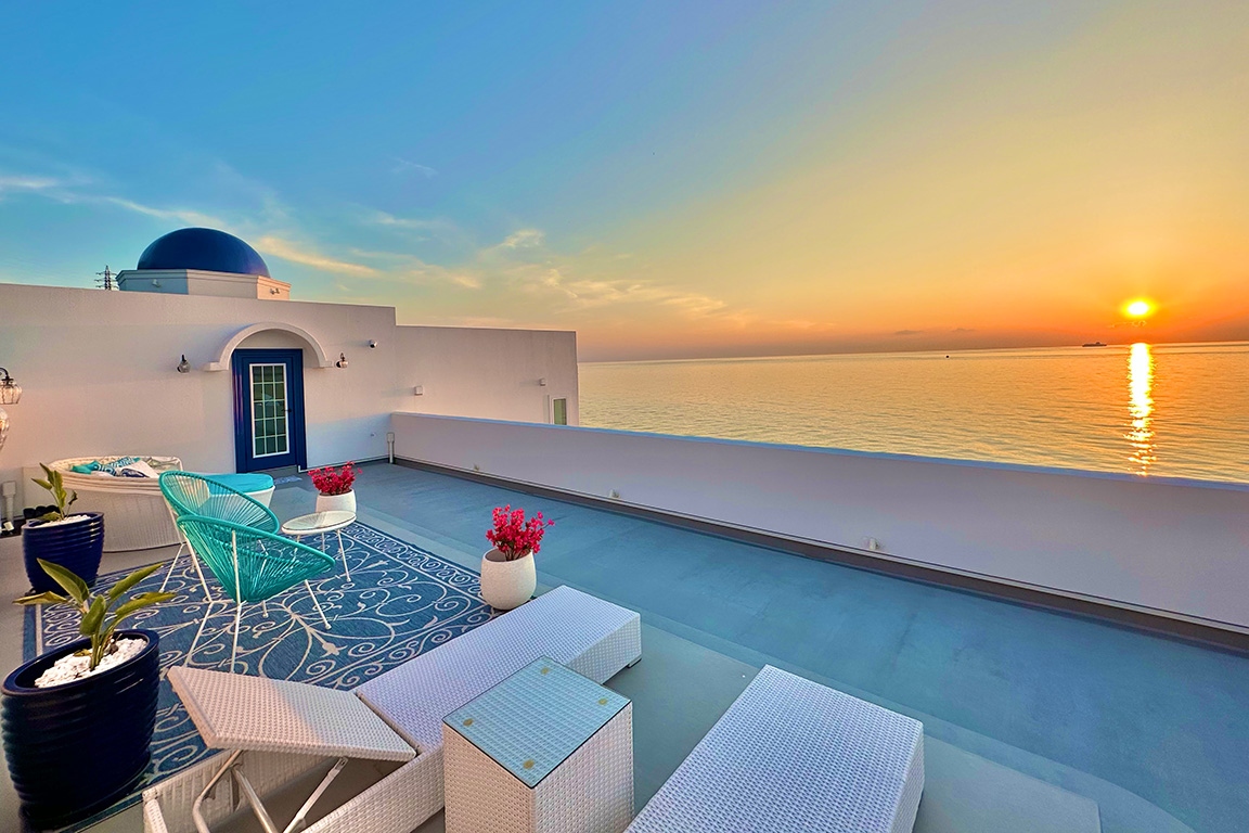 THE VILLA -Santorini Awaji- 【兵庫】