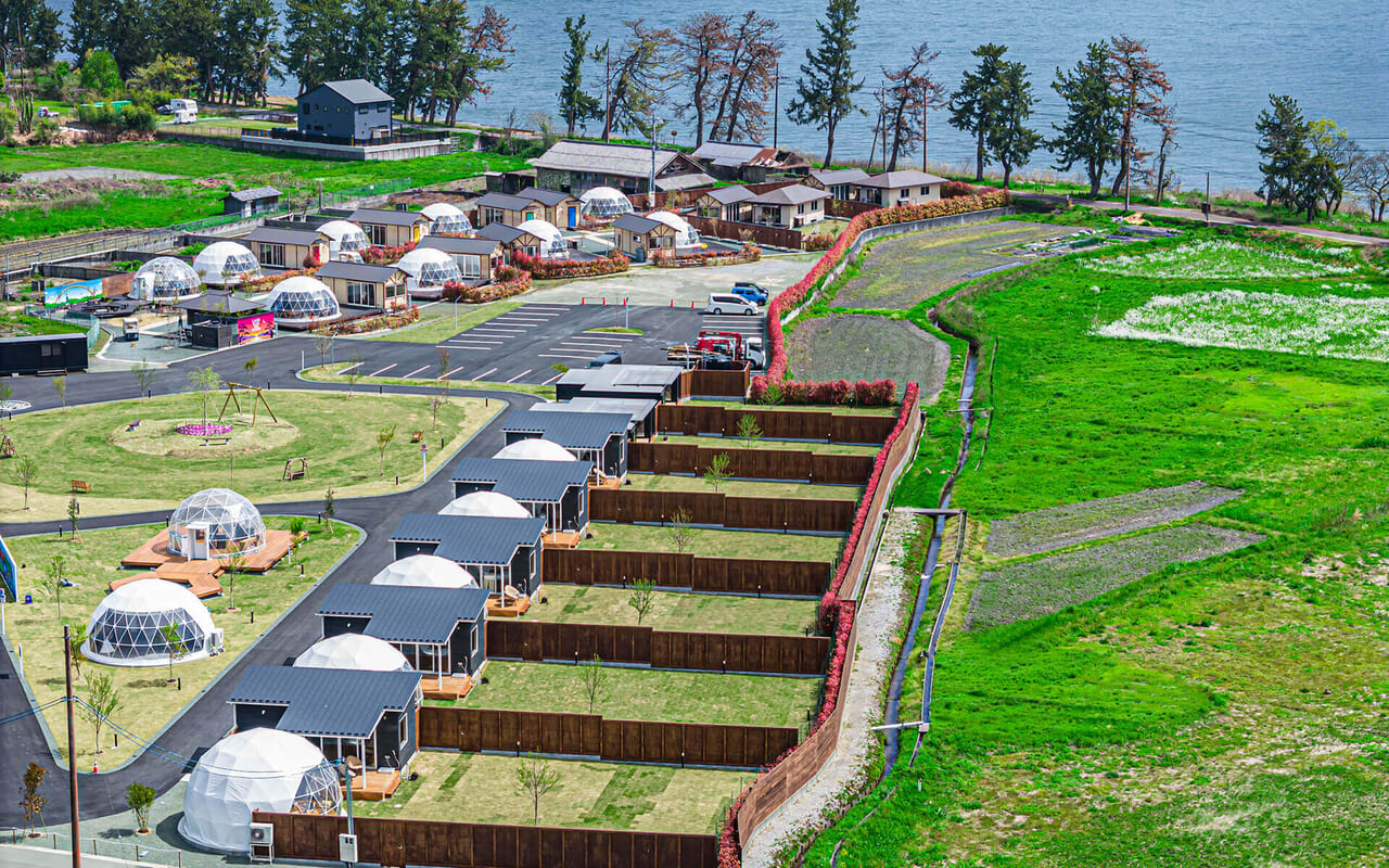 琵琶湖ドギーズグランピング 滋賀今津浜【滋賀】