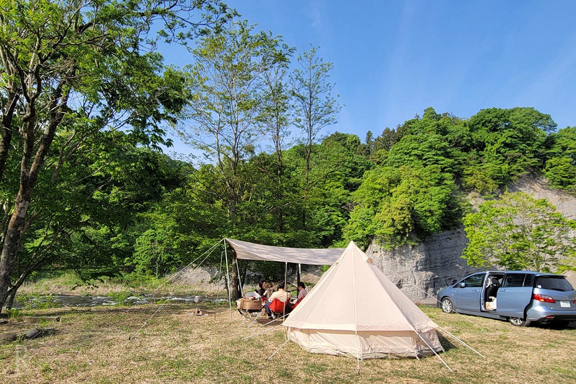 Campsite: Camp Upper South side