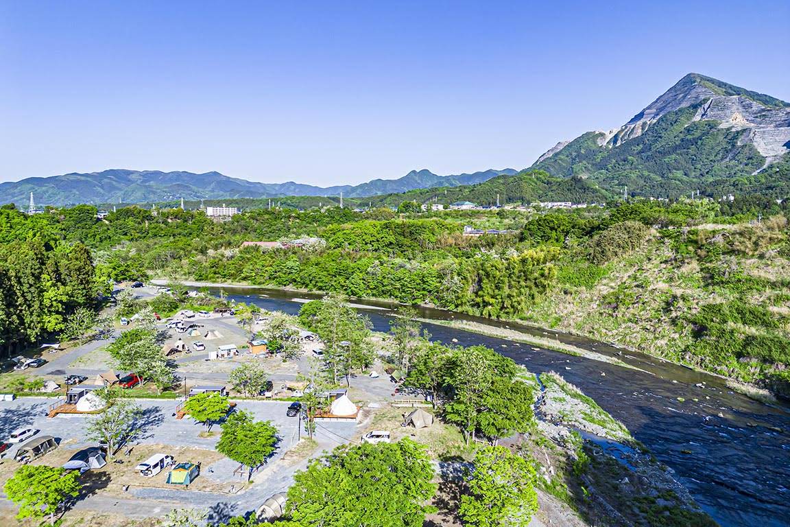 One of the largest camping and glamping facilities in the Saitama area is now open.