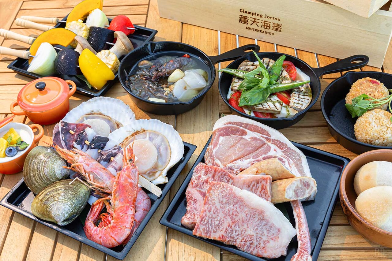 とろける旨み、新潟県産極上和牛サーロインを始めとした豪華食材を焼き上げるプレミアムBBQ