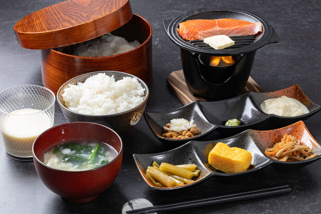 頂鱒(イタダキマス)と日光湯波の朝御膳