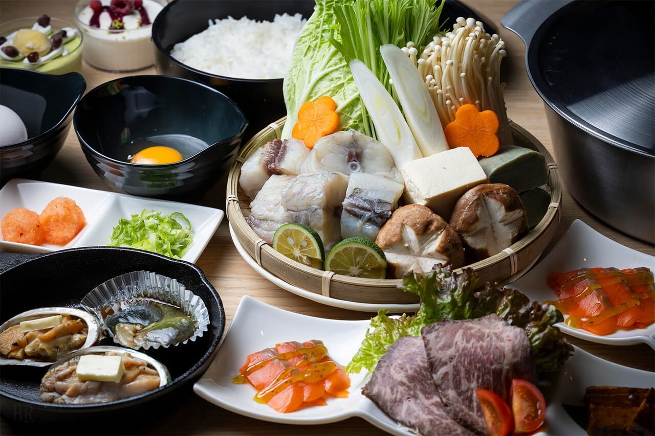 冬の味覚を満喫する 【冬季限定】てっちり鍋 