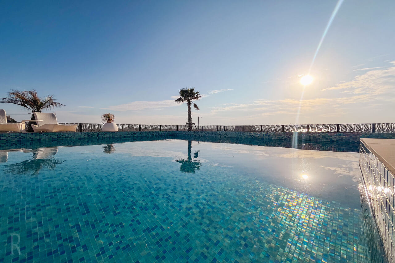 CORAL SUITE VILLA chita
