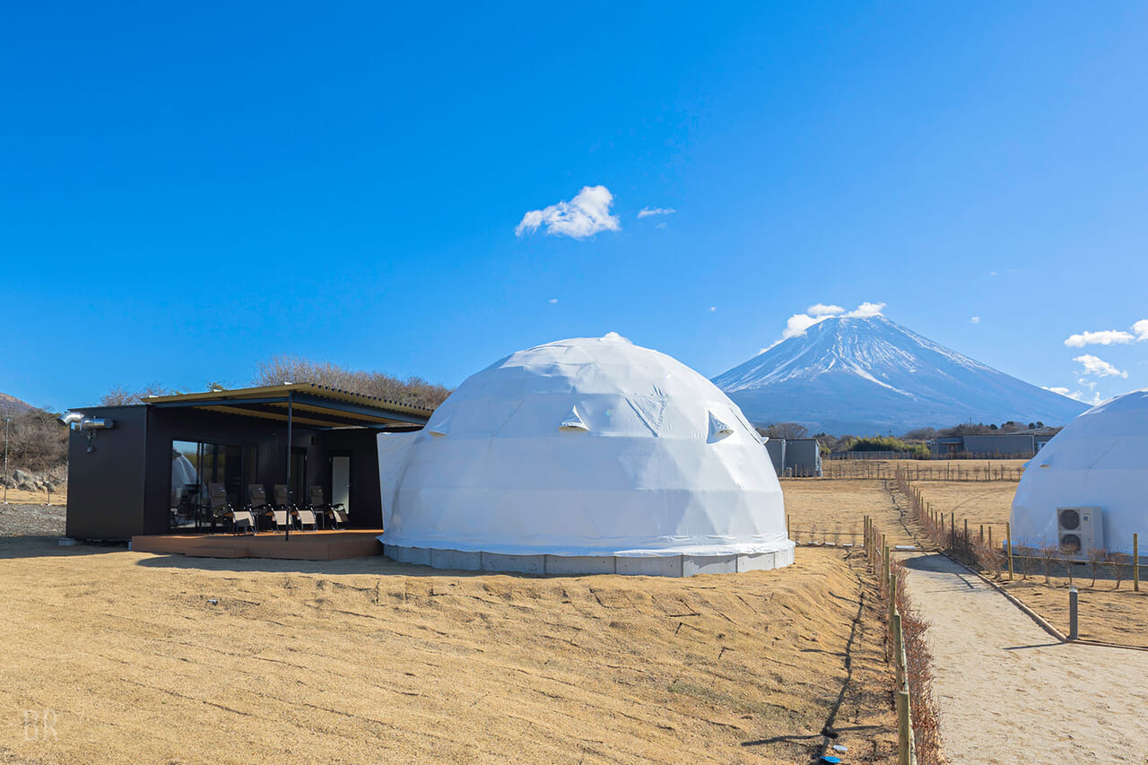 デラックスドーム -直径8m-