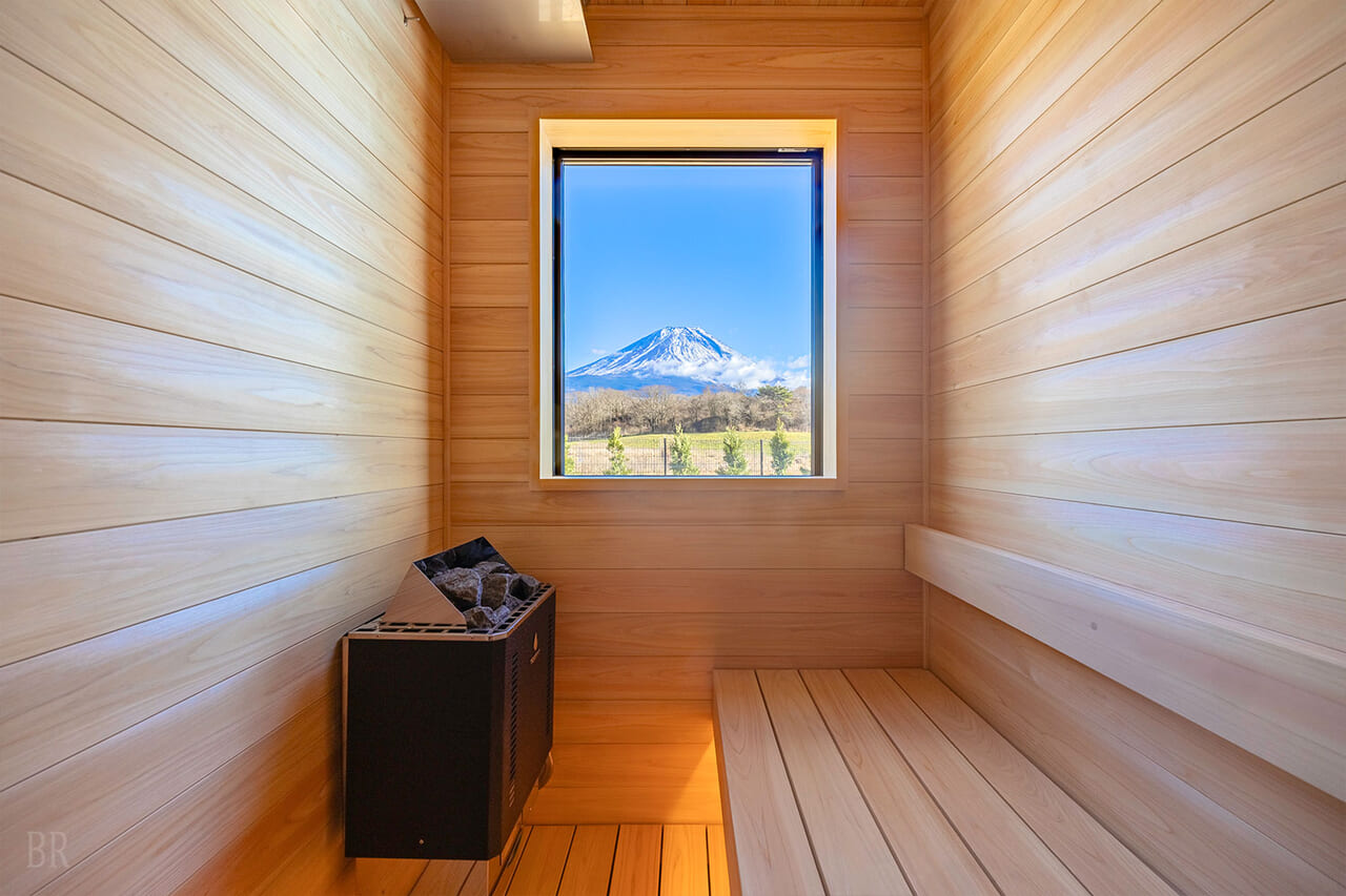 デラックスドーム -直径8m-