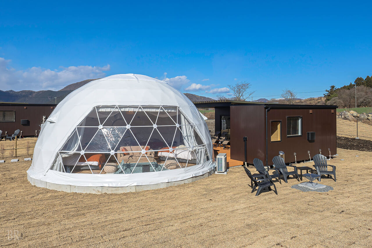 デラックスドーム -直径8m-