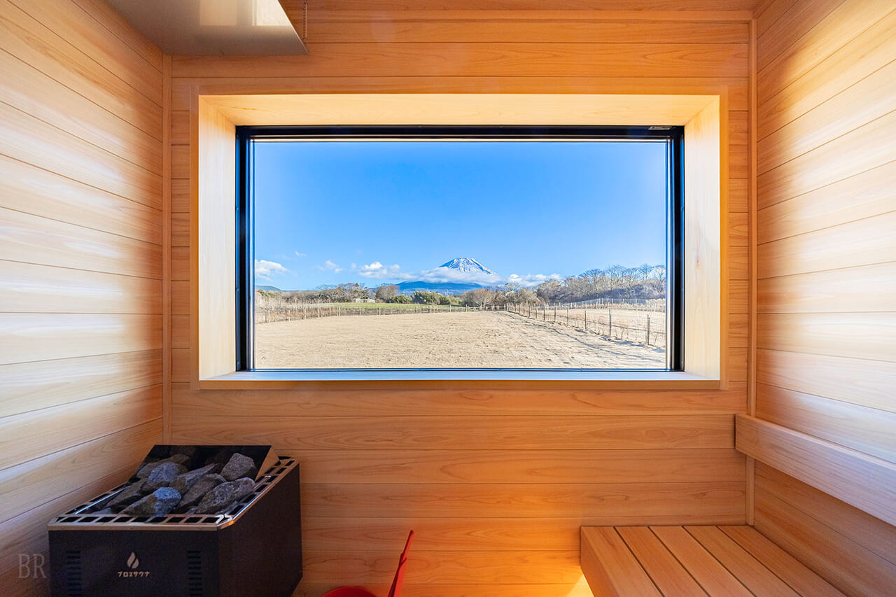 ドッグキャビン -プライベートドッグラン付き-