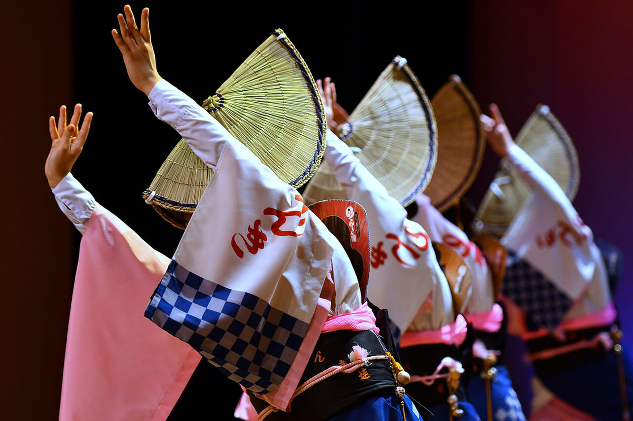 阿波おどり会館 徳島のグランピング旅行で体験したい阿波踊り